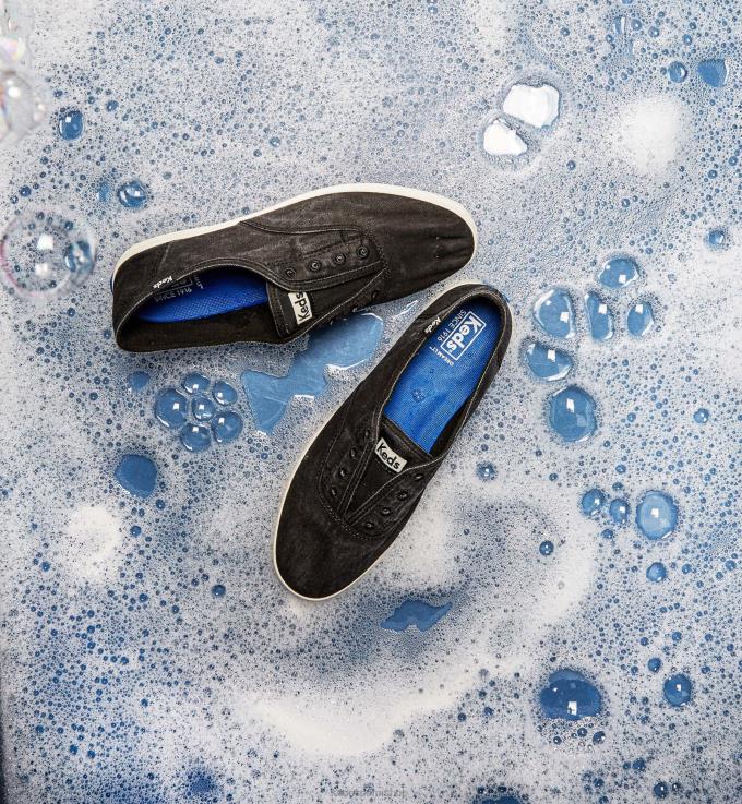 chillax pestävä slip on lenkkari naiset Keds jalkineet D42LD42 puuhiili